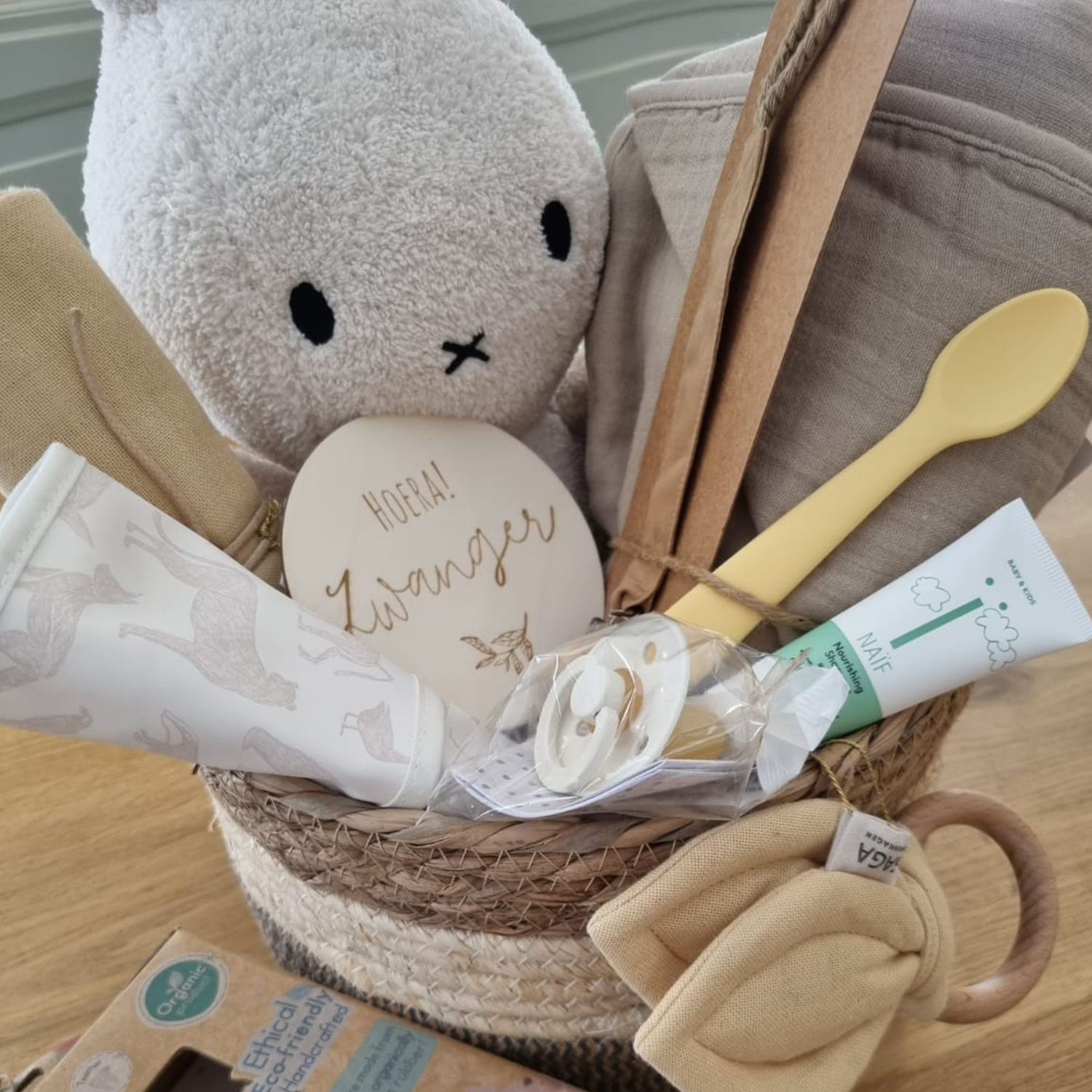 Hoera Zwanger - Cadeaumand Nijntje