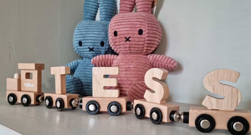 houten-lettertrein-samenstellen6